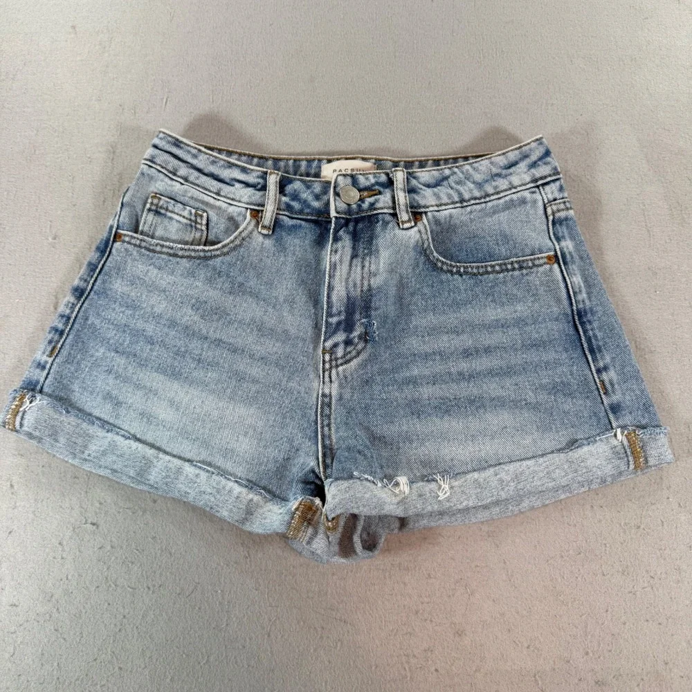 PacSun High Waisted Mom Denim Shorts Light Wash Blue Size 25